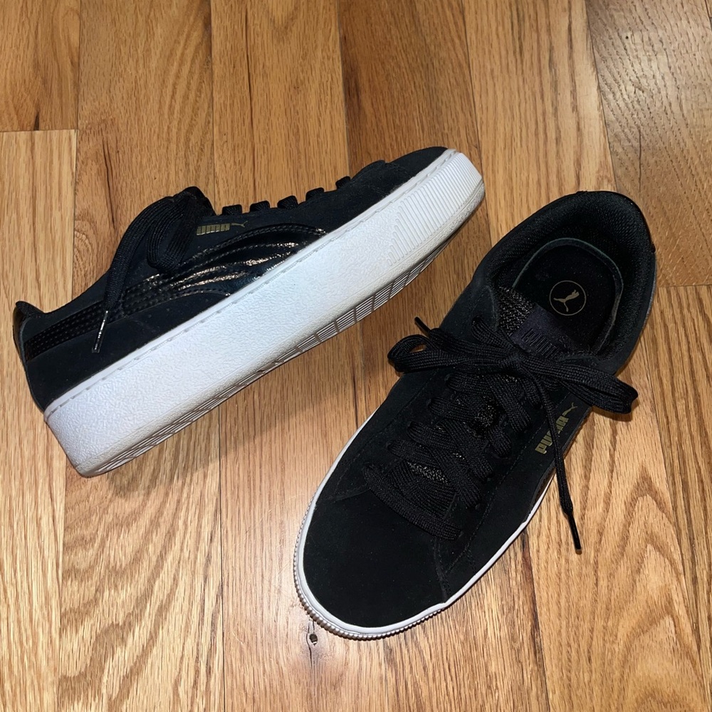 Puma Vikky Platform Sneaker- Black and White